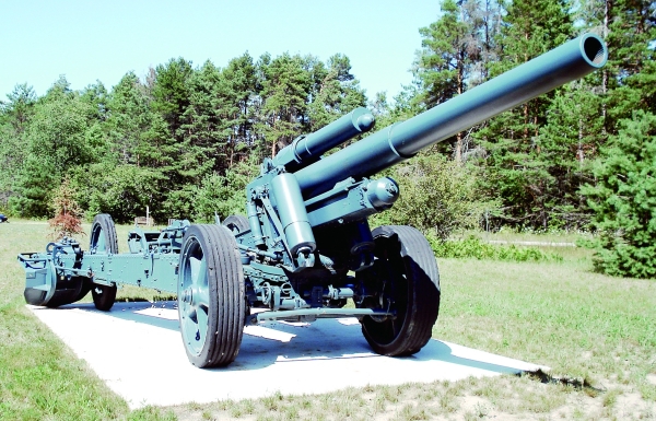 辽19式150毫米榴弹炮图片